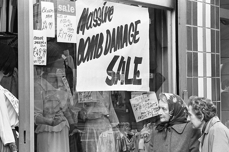 The Troubles in Belfast, Northern Ireland : Personal Photo Projects :  Richard Moore Photography : Photographer : 